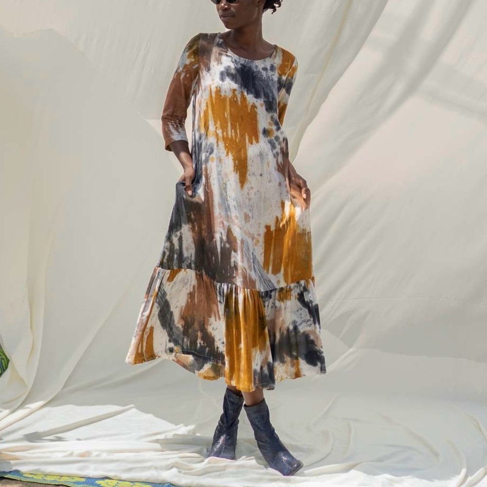 Osei Duro Versus dress in Thunderstruck